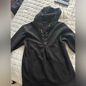 manieredevoir black suede sweatshirt